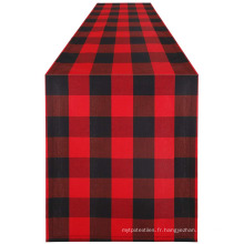 Reador Wholesale Cotton Red and Black Plaid Classic Design Table Runner pour le dîner Table de fête d&#39;anniversaire de vacances de Noël